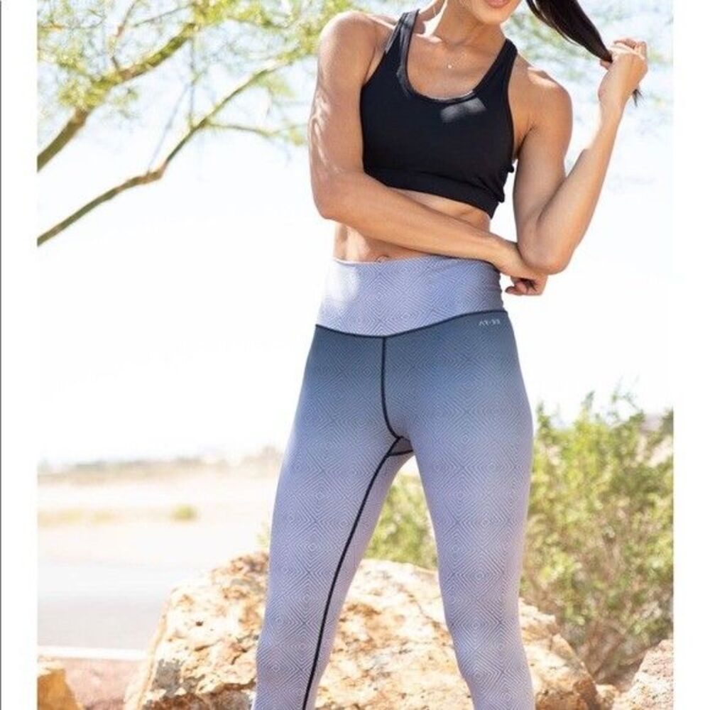 AR-33 Blue Alpha High Waist Geometric Ombré Leggings Workout Sz 2X 2XL